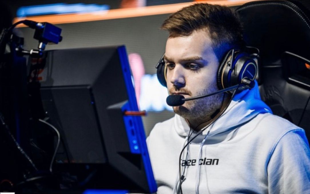 LEC比赛G2击败MSF，并成为首个锁定S12席位的队伍