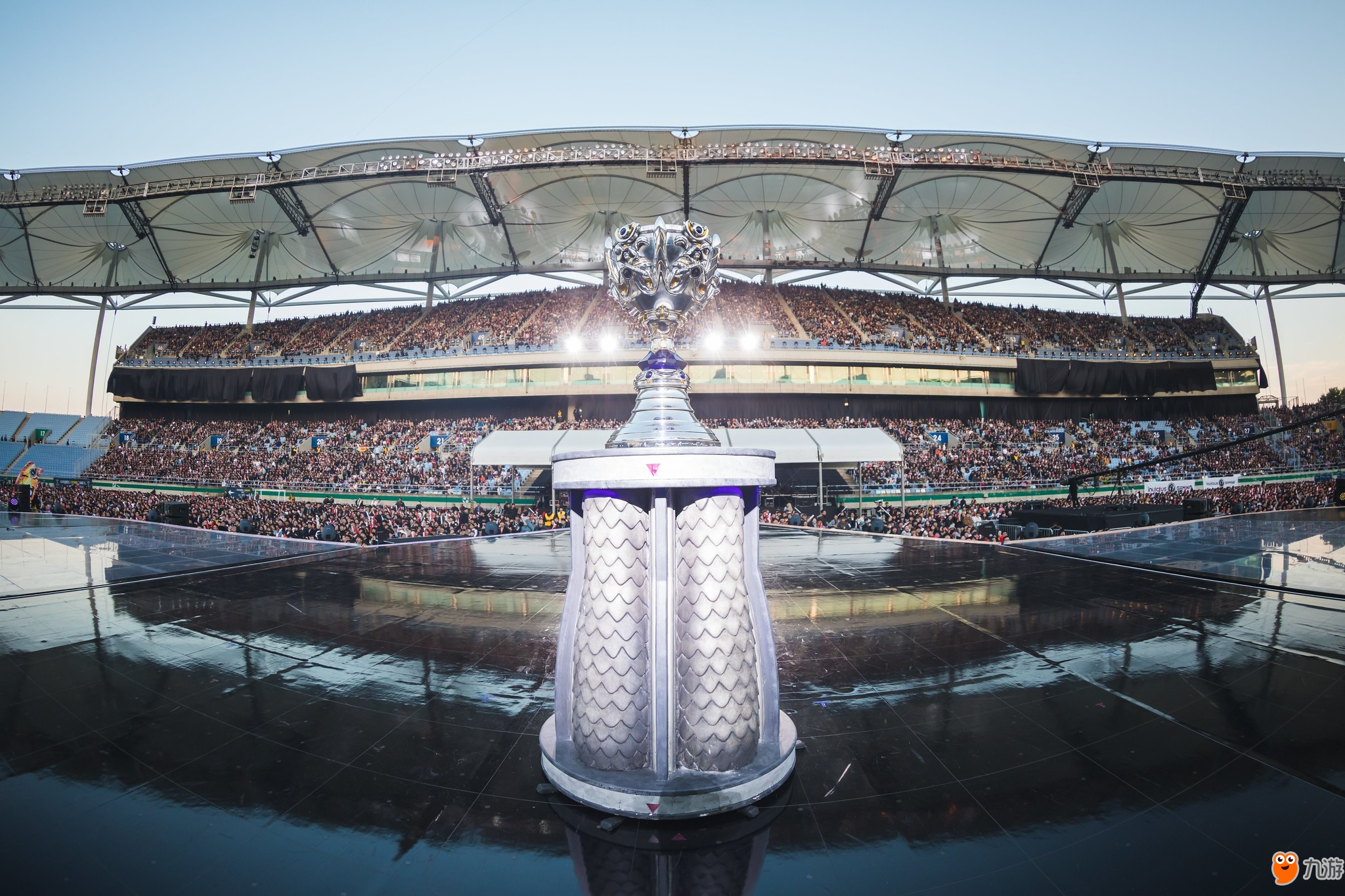 WBGvsLNG前瞻：Scout各项数据包围Xiaohu 两支队伍均运营为主